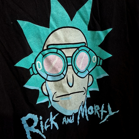 Rick and Morty Black graphic T-Shirt - Picture 2 of 9